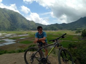 bersepeda di Lombok